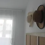 El Pisito De *